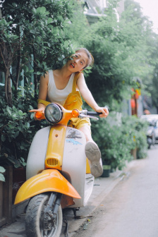 花少各种美女睡在一起